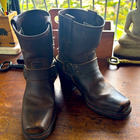 Vintage Frye biker boots. 5.5 excellent condition - Picture 8 of 9